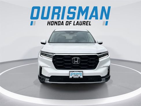 New 2025 Honda Pilot EX-L image 3