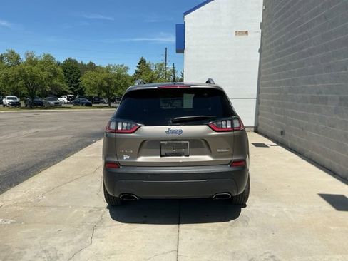 Used 2021 Jeep Cherokee Latitude Lux w/ Comfort/Convenience Group AWD/4WD image 10