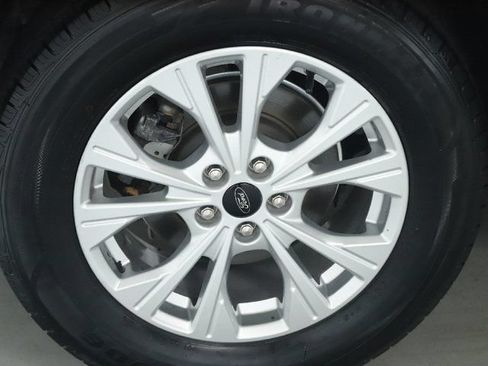 Used 2024 Ford Escape Active FWD image 12