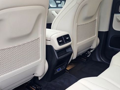 Certified 2026 Mercedes-Benz GLE 450 4MATIC image 25