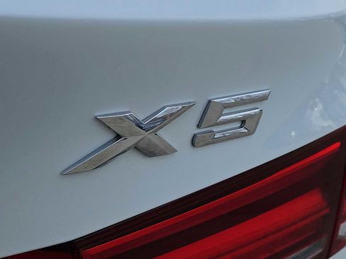 Used 2015 BMW X5 xDrive35i image 12