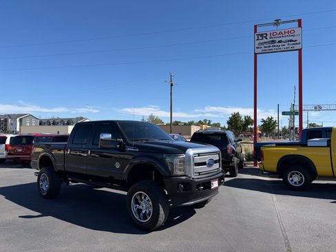 Used 2015 Ford F250 Platinum w/ FX4 Off-Road Package AWD/4WD image 1
