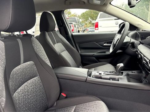 New 2026 Nissan Sentra SV w/ SV Convenience Package FWD image 11