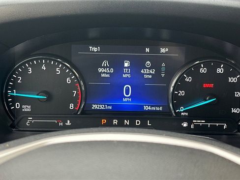 Used 2022 Ford Explorer XLT image 28