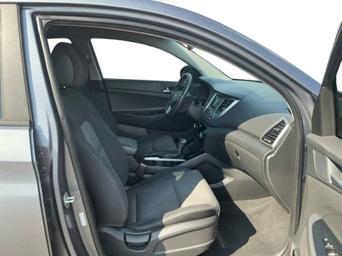 Used 2016 Hyundai Tucson Sport image 22