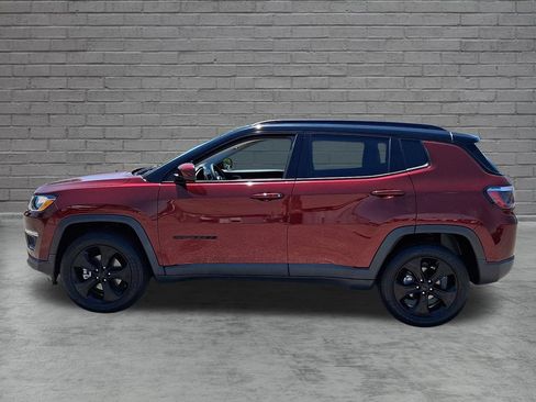 Used 2021 Jeep Compass Latitude w/ Sun and Sound Group AWD/4WD image 7