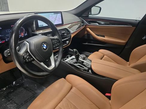 Used 2023 BMW 530i xDrive w/ Premium Package AWD/4WD image 31