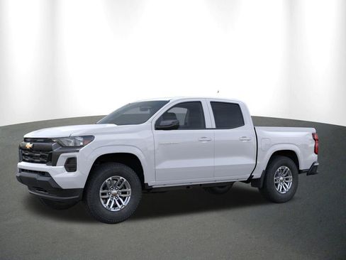 New 2026 Chevrolet Colorado LT RWD image 2