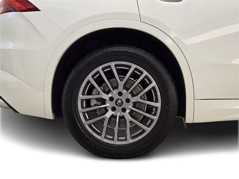 New 2024 Maserati Grecale GT image 7