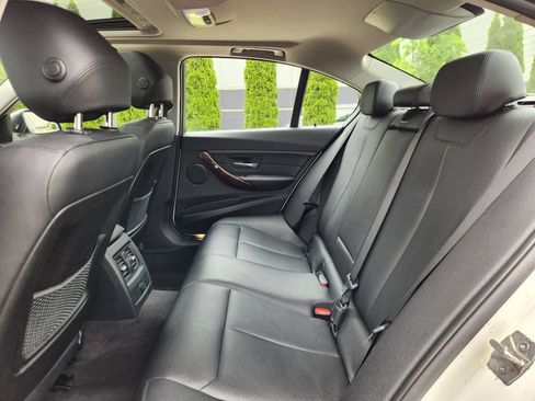 Used 2014 BMW 328i xDrive Sedan AWD/4WD image 10