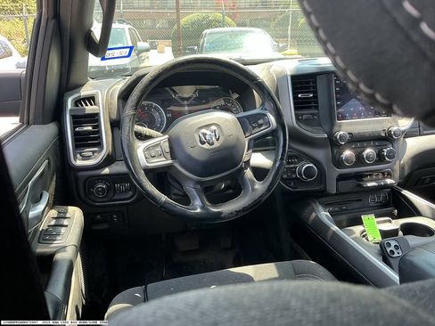 Used 2019 RAM 1500 Big Horn AWD/4WD image 12