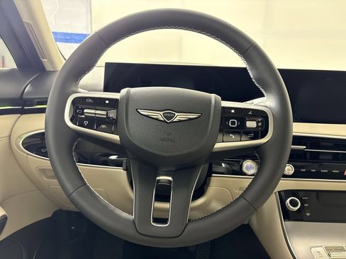 New 2026 Genesis GV70 2.5T Select AWD/4WD image 11