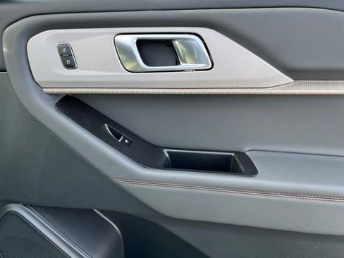 New 2026 Ford Explorer Active w/ Active Comfort Package image 22