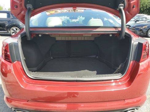 Used 2012 Kia Optima LX FWD image 8