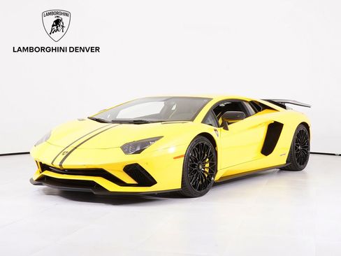 Used 2018 Lamborghini Aventador S AWD/4WD image 1