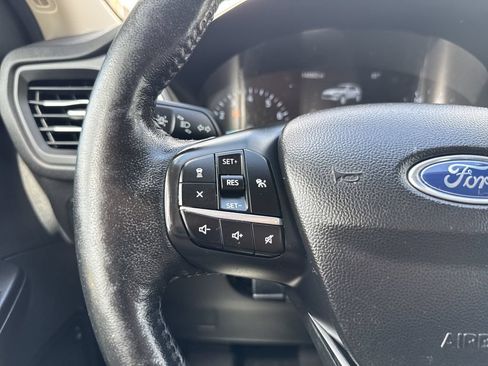 Used 2020 Ford Escape SEL AWD/4WD image 19
