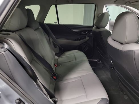 Used 2023 Subaru Outback Limited AWD/4WD image 21