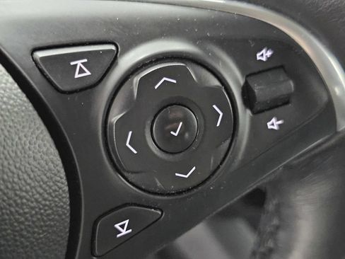 Used 2019 Buick Enclave Essence w/ LPO, Touring Package FWD image 34