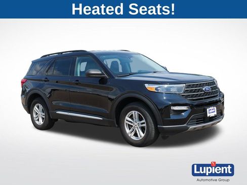 Used 2024 Ford Explorer XLT w/ Equipment Group 202A AWD/4WD image 1