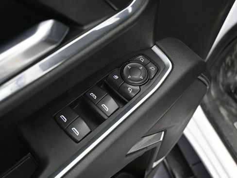 Used 2024 GMC Sierra 3500 SLE w/ SLE Convenience Package image 22