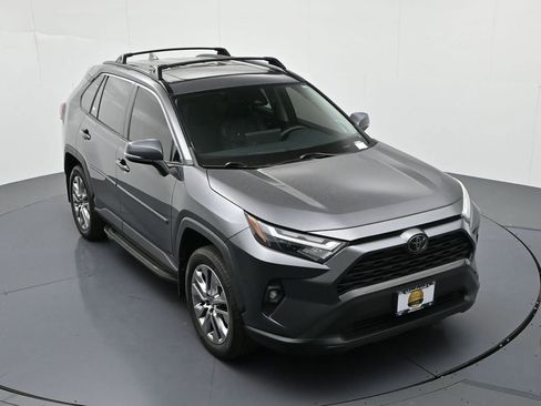 Used 2023 Toyota RAV4 XLE Premium AWD/4WD image 22