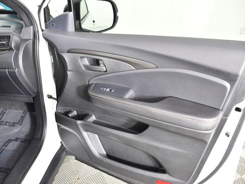 Used 2024 Honda Ridgeline TrailSport image 43