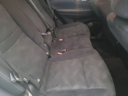 Used 2016 Nissan Rogue S FWD image 19