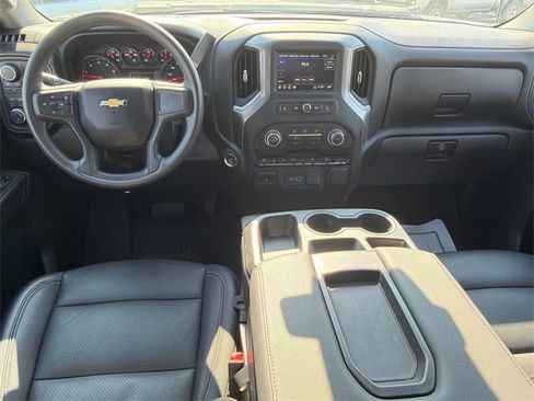 Used 2024 Chevrolet Silverado 2500 Custom w/ Custom Value Package image 22