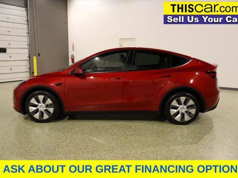 Used 2023 Tesla Model Y Long Range image 4