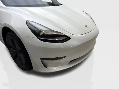 Used 2023 Tesla Model 3 Standard Range RWD image 17