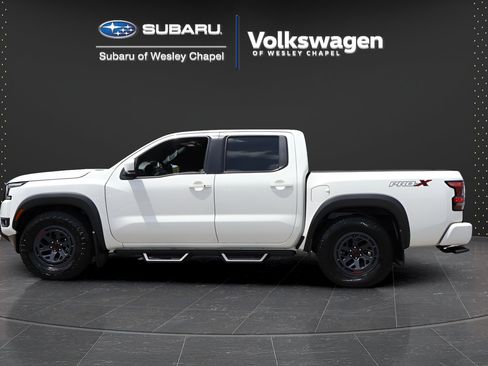 Used 2025 Nissan Frontier Pro-X w/ Tow Package RWD image 4