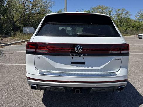 New 2026 Volkswagen Atlas Peak Edition AWD/4WD image 5