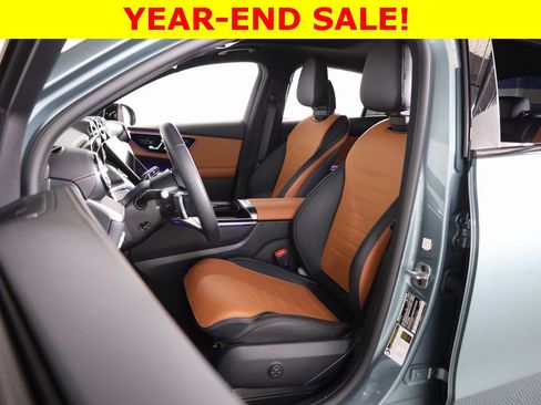 Certified 2025 Mercedes-Benz GLC 300 4MATIC image 29