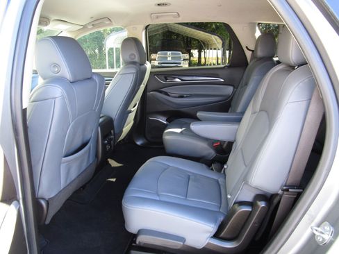 Used 2021 Buick Enclave Essence w/ Trailering Package, 5000 lbs. image 19