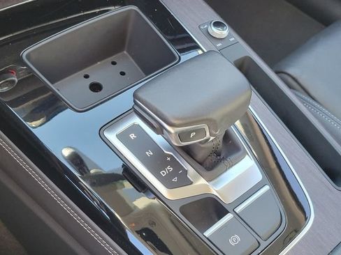 Used 2024 Audi Q5 2.0T Premium Plus image 24