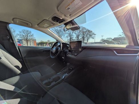 Used 2024 Toyota Corolla LE image 31