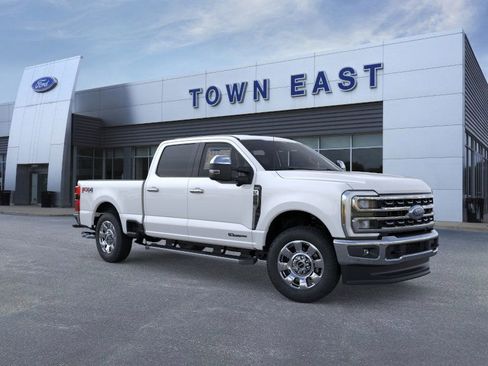 New 2026 Ford F250 Lariat w/ Chrome Package image 7