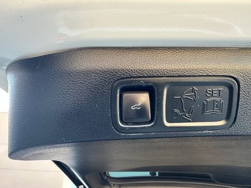 Used 2021 Ford Expedition Max Platinum image 37