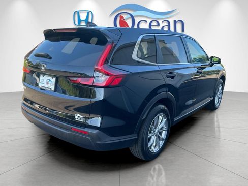 Used 2024 Honda CR-V EX image 3