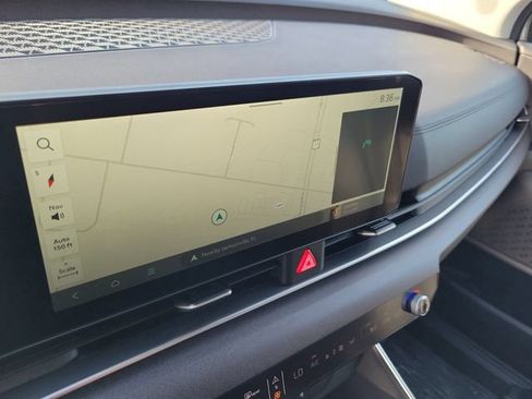 New 2026 Kia Carnival EX FWD image 16