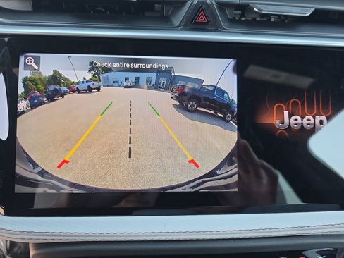 New 2026 Jeep Cherokee Limited AWD/4WD image 23