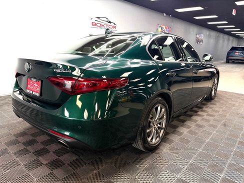 Used 2020 Alfa Romeo Giulia RWD image 14