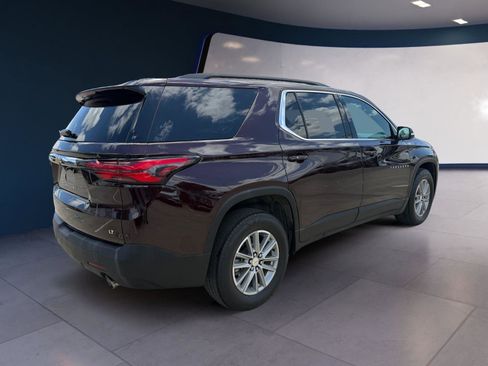 Used 2023 Chevrolet Traverse LT FWD image 5