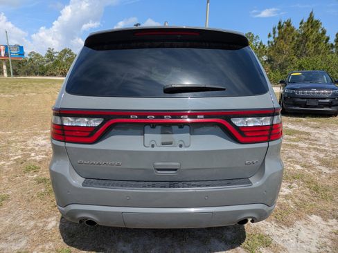 Used 2022 Dodge Durango GT RWD image 5