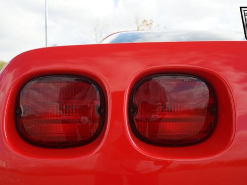 Used 1993 Chevrolet Corvette Coupe image 13