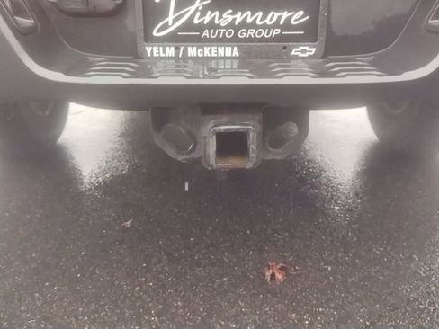 Used 2016 Toyota Tacoma TRD Off-Road w/ Premium & Technology Package image 27