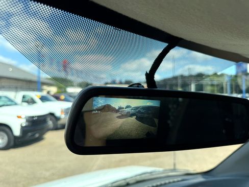 Used 2023 GMC Savana 2500 w/ Driver Convenience Package image 15