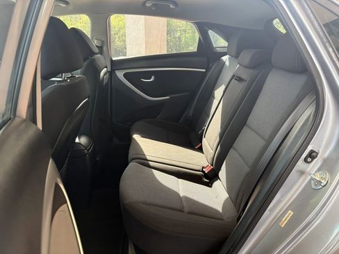 Used 2014 Hyundai Elantra GT FWD image 19