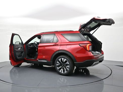 New 2026 Ford Explorer Platinum w/ LUX Leather Package image 33