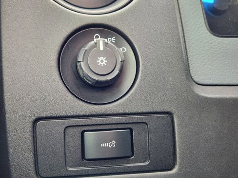 Used 2014 Ford F150 XL image 25